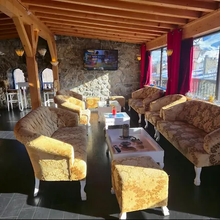 Ibiza - Hammam - Jacuzzis - Piscine Chauffée Hotel 3*