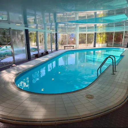 Ibiza - Hammam - Jacuzzis - Piscine Chauffée 3*